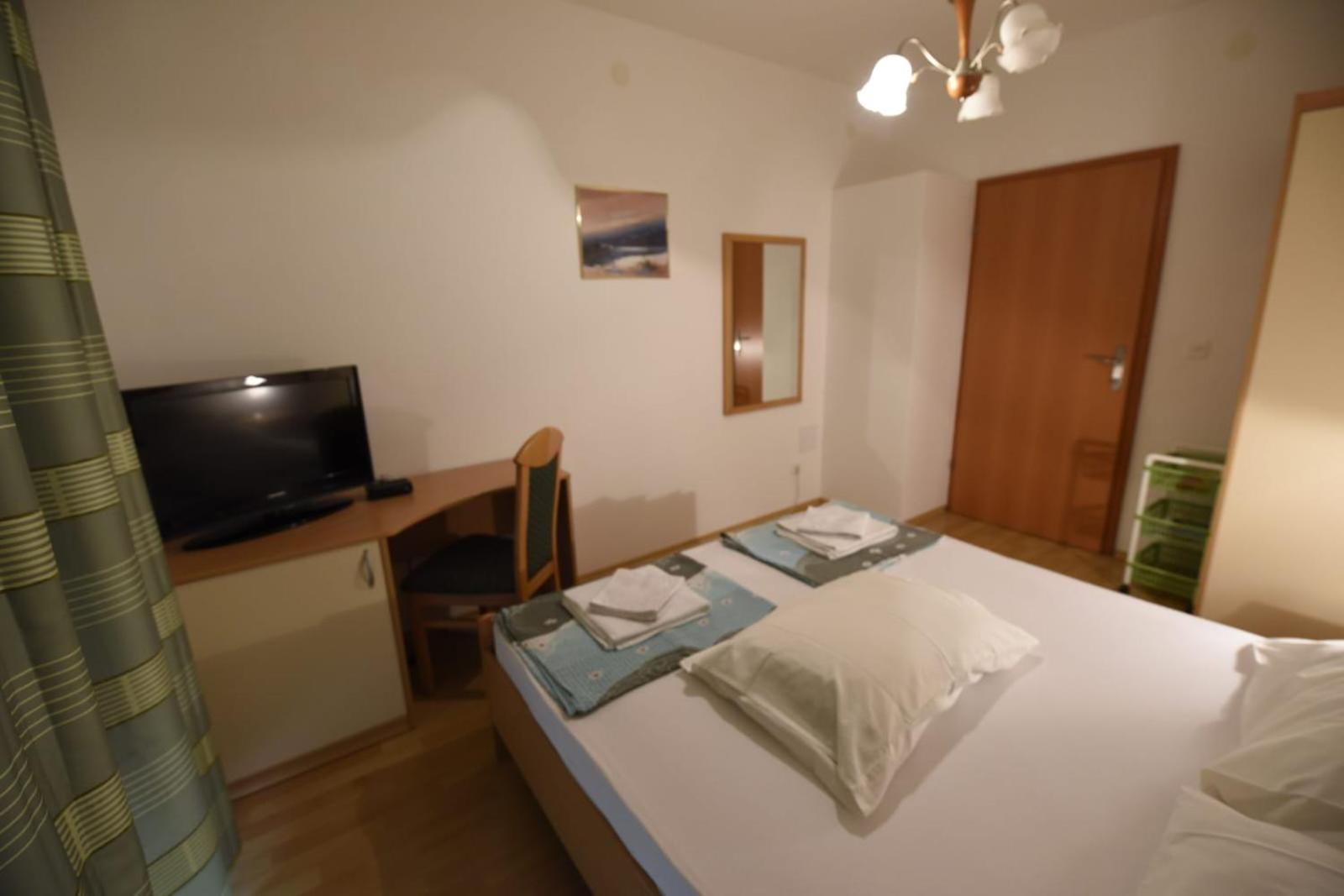 Apartmani Puzek Bibinje Buitenkant foto