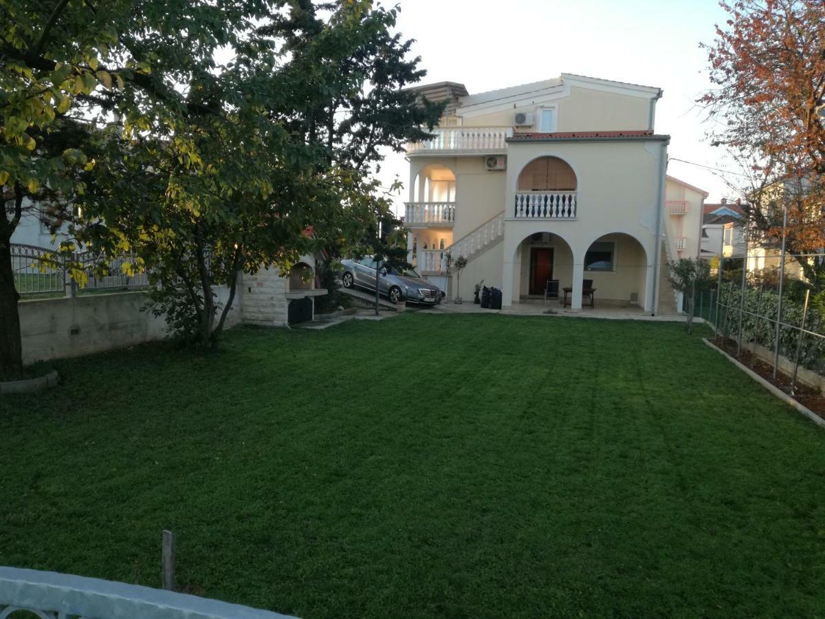 Apartmani Puzek Bibinje Buitenkant foto